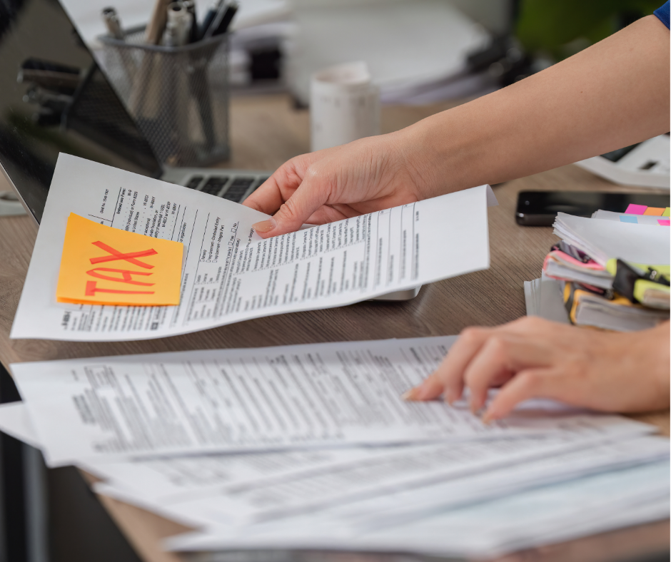 Hồ sơ kê khai lệ phí trước bạ và thuế đất sau khi xây nhà