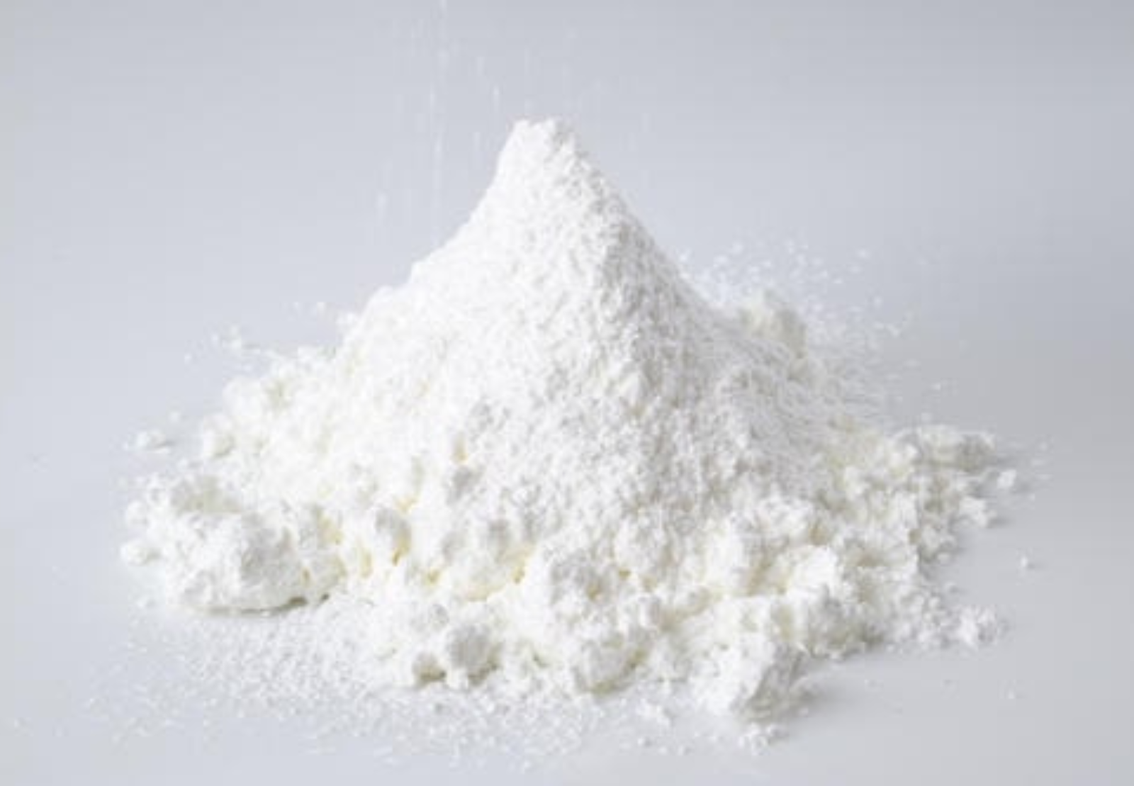 Bột xi măng trắng dạng mịn dùng trong thi công và trang trí xây dựng